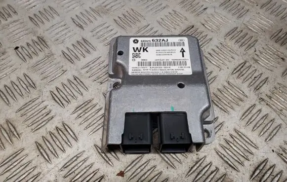 Jeep Grand Cherokee Airbag control unit/module 68025632AJ