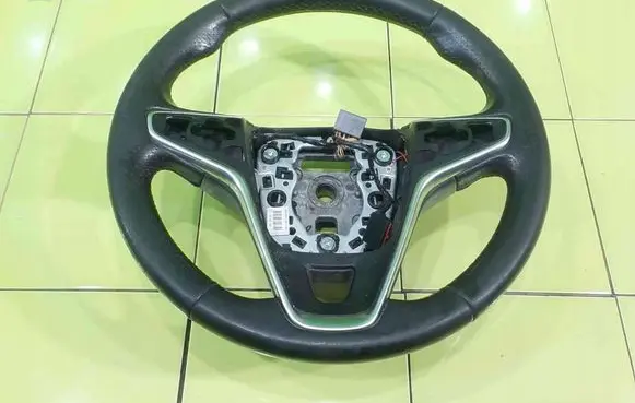 Opel Insignia A Steering wheel WP96