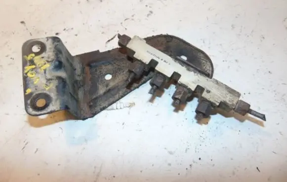 Chrysler Voyager Brake power pressure regulator 4683769AA