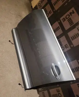 Porsche Cayenne (9PA) Front door