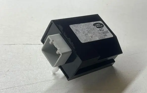 Land Rover Range Rover Evoque L538 Window wiper relay BJ32-17509-AC