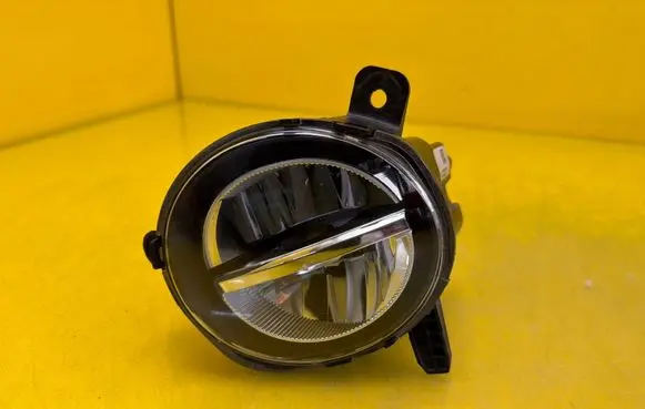 BMW 3 F30 F35 F31 Front fog light 7315559