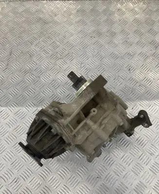 Suzuki SX4 S-Cross Gearbox transfer box case S3-61M
