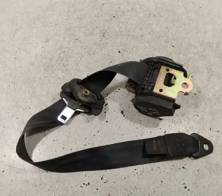 Peugeot 607 Front seatbelt B507744