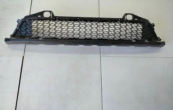 Skoda Enyaq iV Front bumper lower grill 5LA853677A