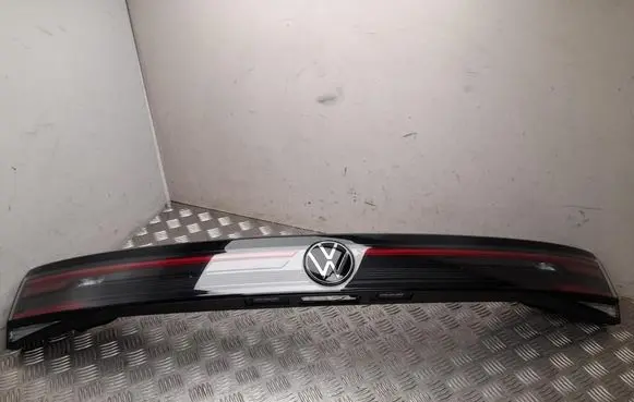 Volkswagen Taigo Tailgate rear/tail lights 2G7945093A