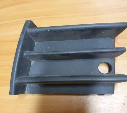 Skoda Octavia Mk2 (1Z) Front bumper lower grill 1Z0853665 13936100100