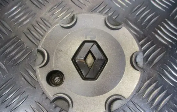 Renault Laguna II Original wheel cap