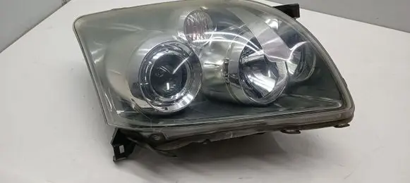 Toyota Avensis T250 Headlight/headlamp 50108