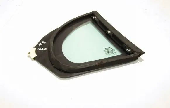 Jaguar XF Rear vent window glass 43R001582