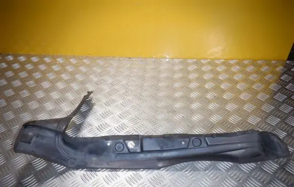 Fender end trim