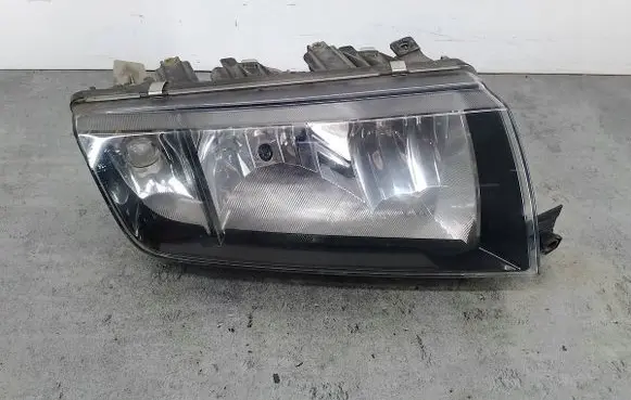 Skoda Fabia Mk1 (6Y) Headlight/headlamp