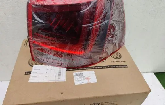 Mitsubishi Colt Rear/tail lights