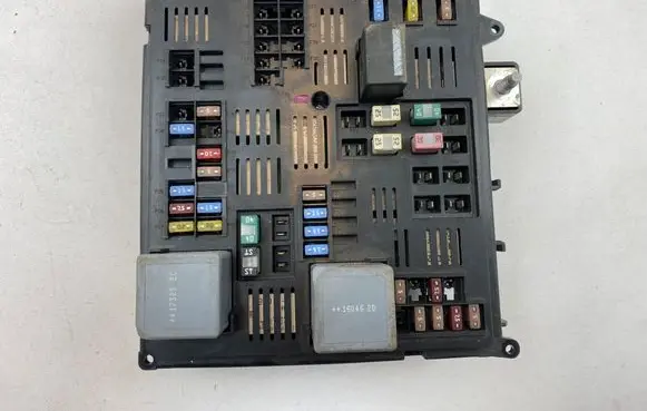 Volvo S90, V90 Fuse box set 31473772 17229