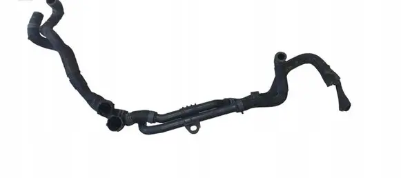 Volkswagen Golf VIII Engine coolant pipe/hose 3Q0121070S 3Q0121156B 5QF122073AL