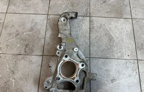Volkswagen Amarok II Front wheel hub MB3C3K170EB
