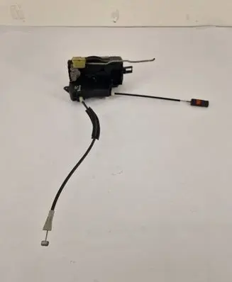 Opel Signum Front door lock 24447341