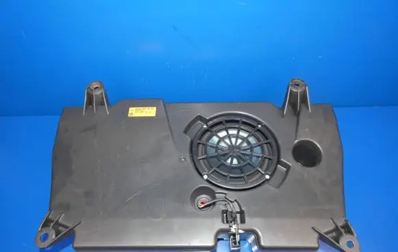 Mercedes-Benz A W176 Sound amplifier A2468200002 42002102 32812H0091