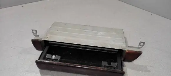 Audi A6 S6 C4 4A Car ashtray 4A1857951E