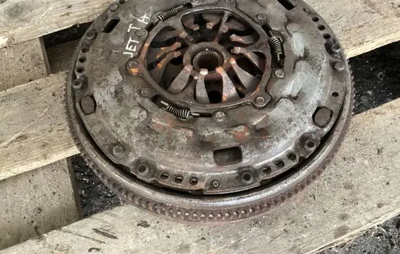 Volkswagen Jetta V Clutch set kit 3402 4M19III 123042610