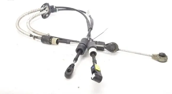 Volvo S60 Gear shift cable linkage 