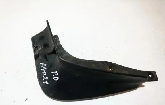 Nissan Primera Front mudguard 