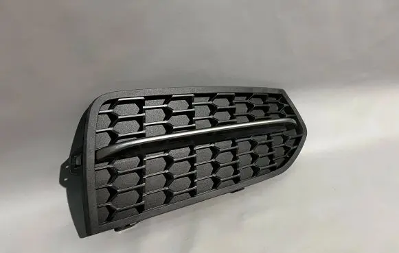 BMW 2 F22 F23 Front bumper lower grill 51118061874
