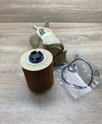Renault Espace IV Oil filter cover 7701477041