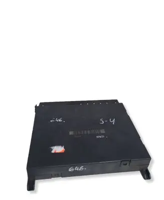 Mercedes-Benz S W220 Seat control module 2208201385