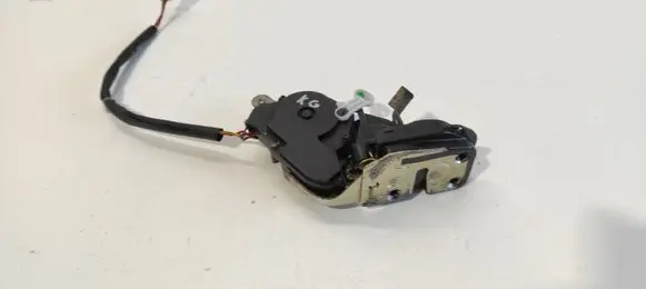 Mazda 626 Rear door lock