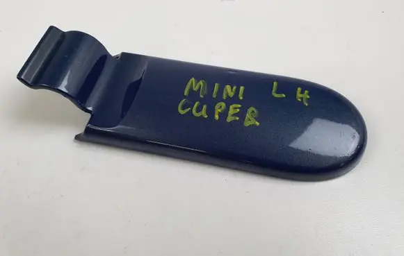 Mini One - Cooper Cabrio R52 Tailgate trim 7127547
