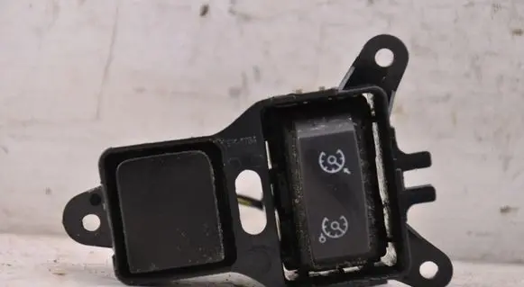 Renault Clio IV Cruise control switch 684920540R