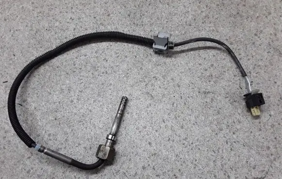 Mercedes-Benz GLE (W166 - C292) Exhaust gas temperature sensor A0009058604