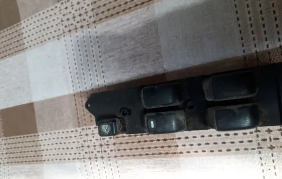 Mitsubishi Galant Electric window control switch