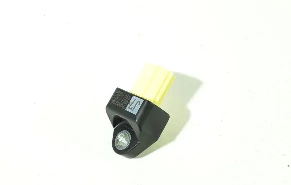 Toyota C-HR I Airbag deployment crash/impact sensor 89831F4020 594FD8BHT