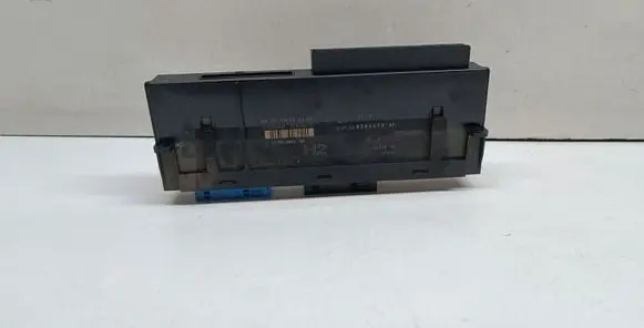 BMW 3 E90 E91 Comfort/convenience module 9264573 61359264573