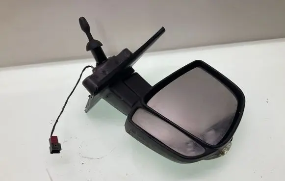 Manual wing mirror