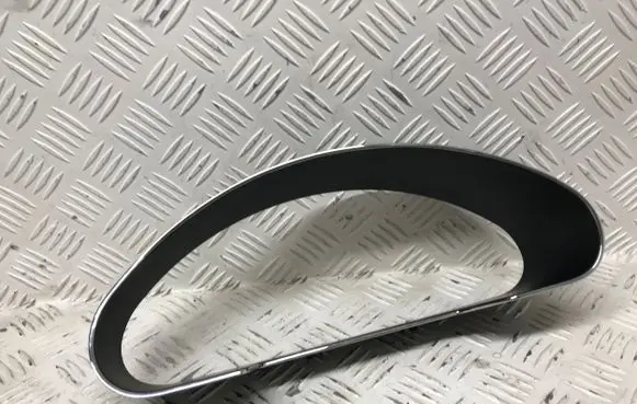 Mercedes-Benz CLS C219 Dashboard trim A2196890339