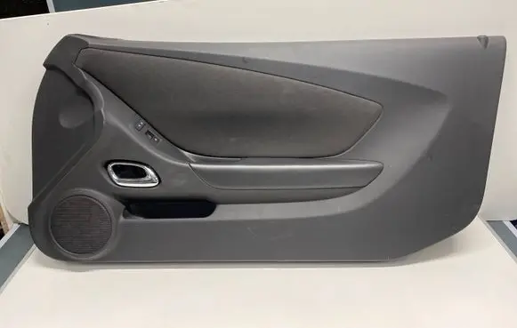 Chevrolet Camaro Front door card panel trim 22808115 A080827 2002013