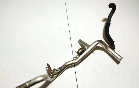 Toyota Auris E180 Engine coolant pipe/hose