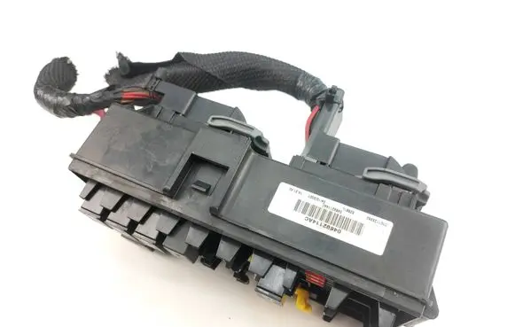 Jeep Grand Cherokee (WK) Fuse module 04692114AC