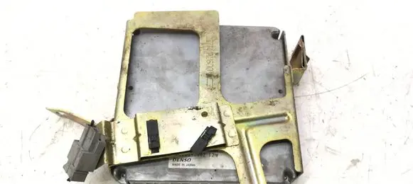 Nissan Primera Engine control unit/module 23710AU600 2758001362