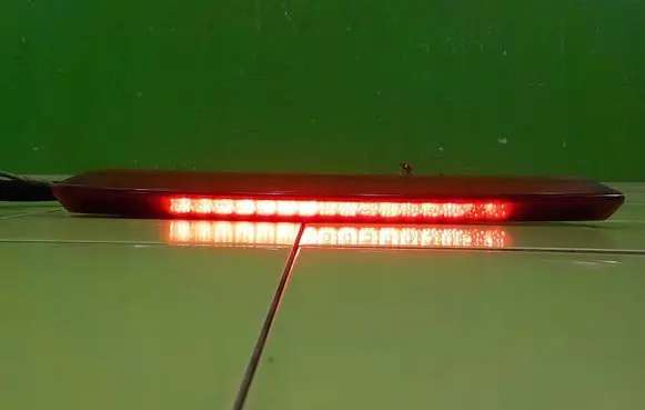 Hyundai Santa Fe Third/center stoplight 927002B0