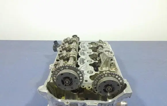 BMW M4 F82 F83 Engine head 8638185