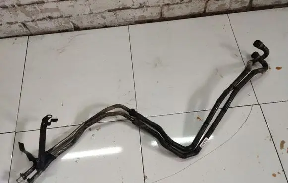 Air conditioning (A/C) pipe/hose
