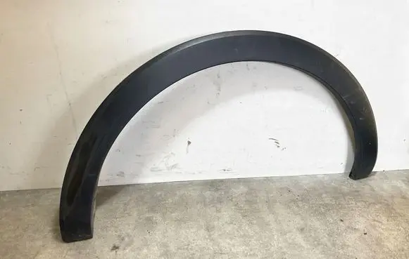 Rear arch trim