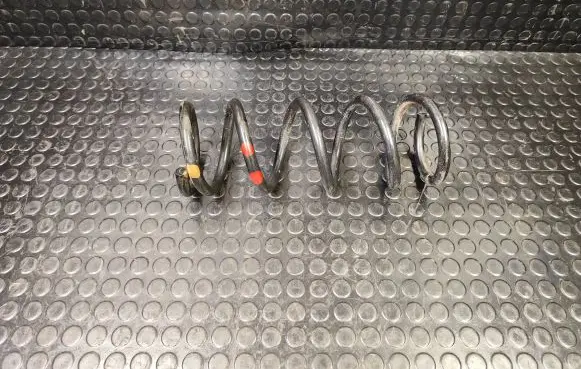 Nissan Murano Z51 Rear coil spring