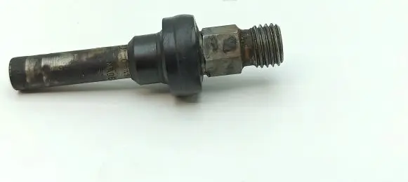 Mercedes-Benz S W116 Fuel injector 0437502010