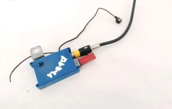 Antenna control unit
