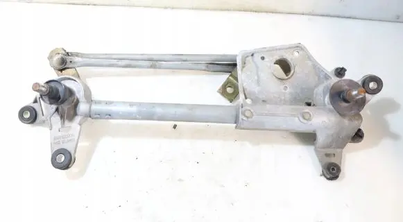 Honda Accord Front wiper linkage 